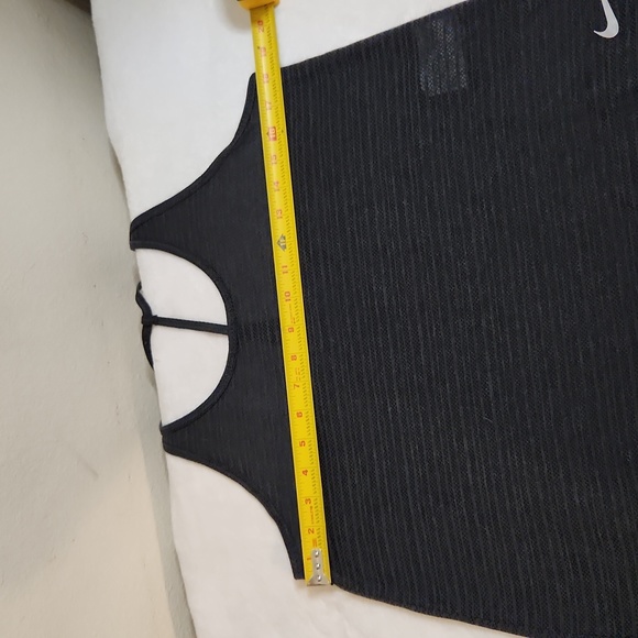 Nike Dri-fit tank top - Picture 2 of 4